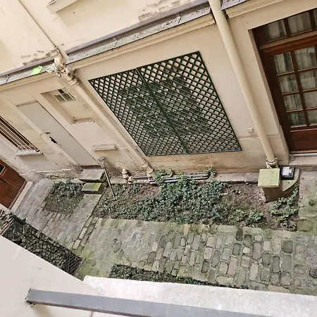 Appartement Quiet Two In Le Marais Historic Building *