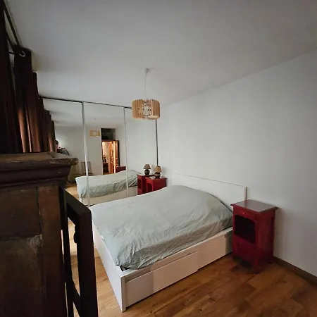 شقة Quiet Two In Le Marais Historic Building